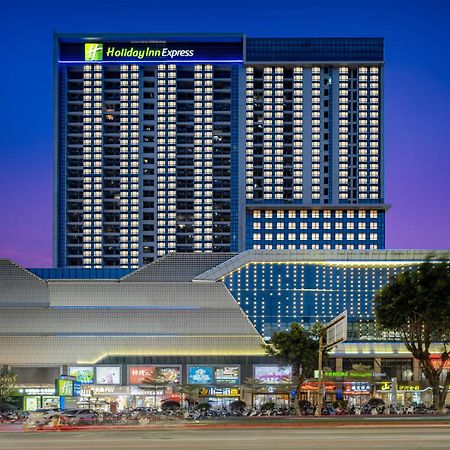 Holiday Inn Express Jiangmen Jianghai By Ihg Exterior foto