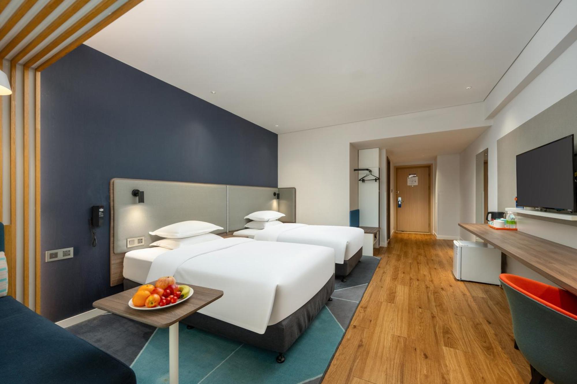 Holiday Inn Express Jiangmen Jianghai By Ihg Exterior foto
