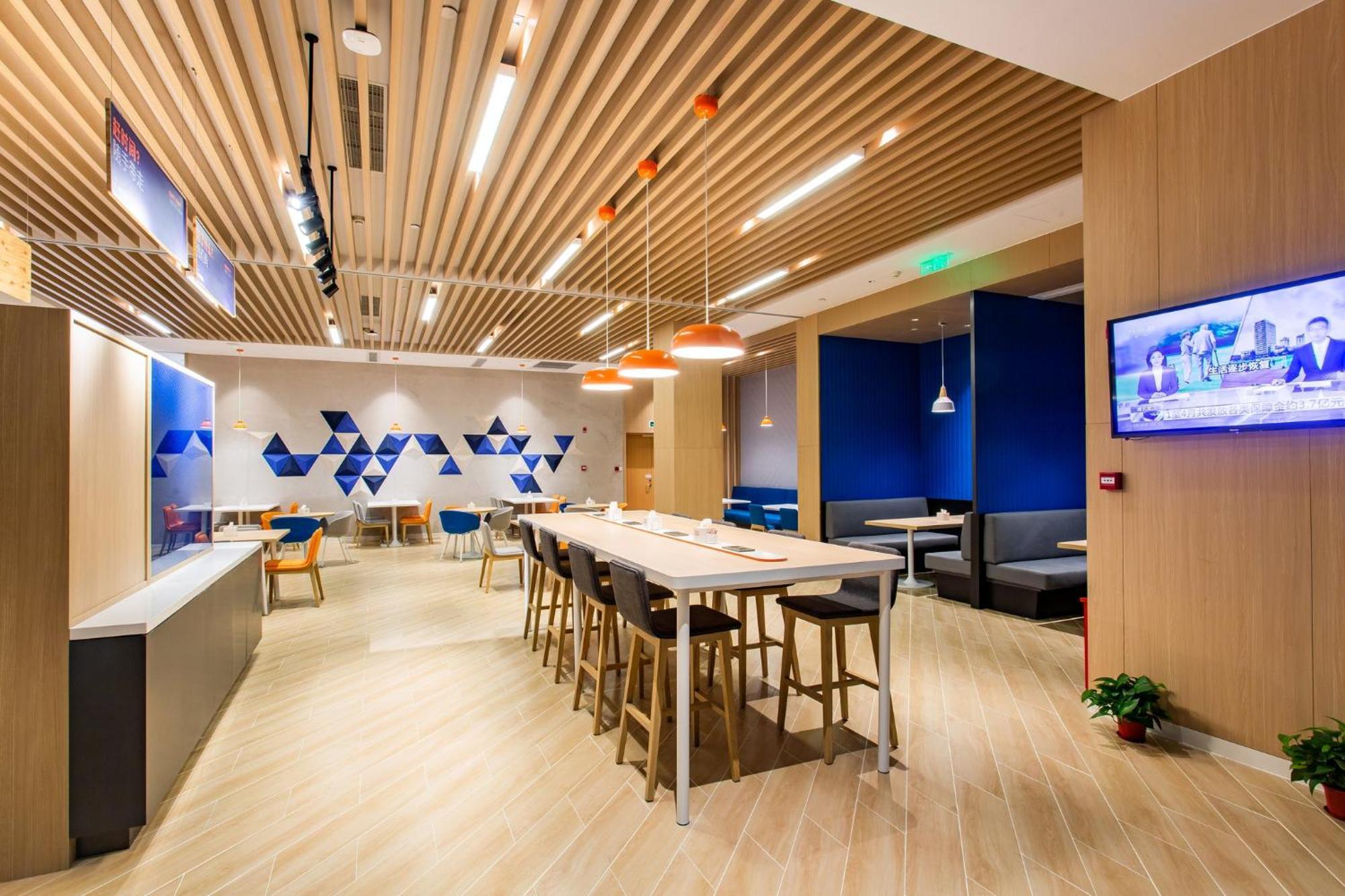 Holiday Inn Express Jiangmen Jianghai By Ihg Exterior foto