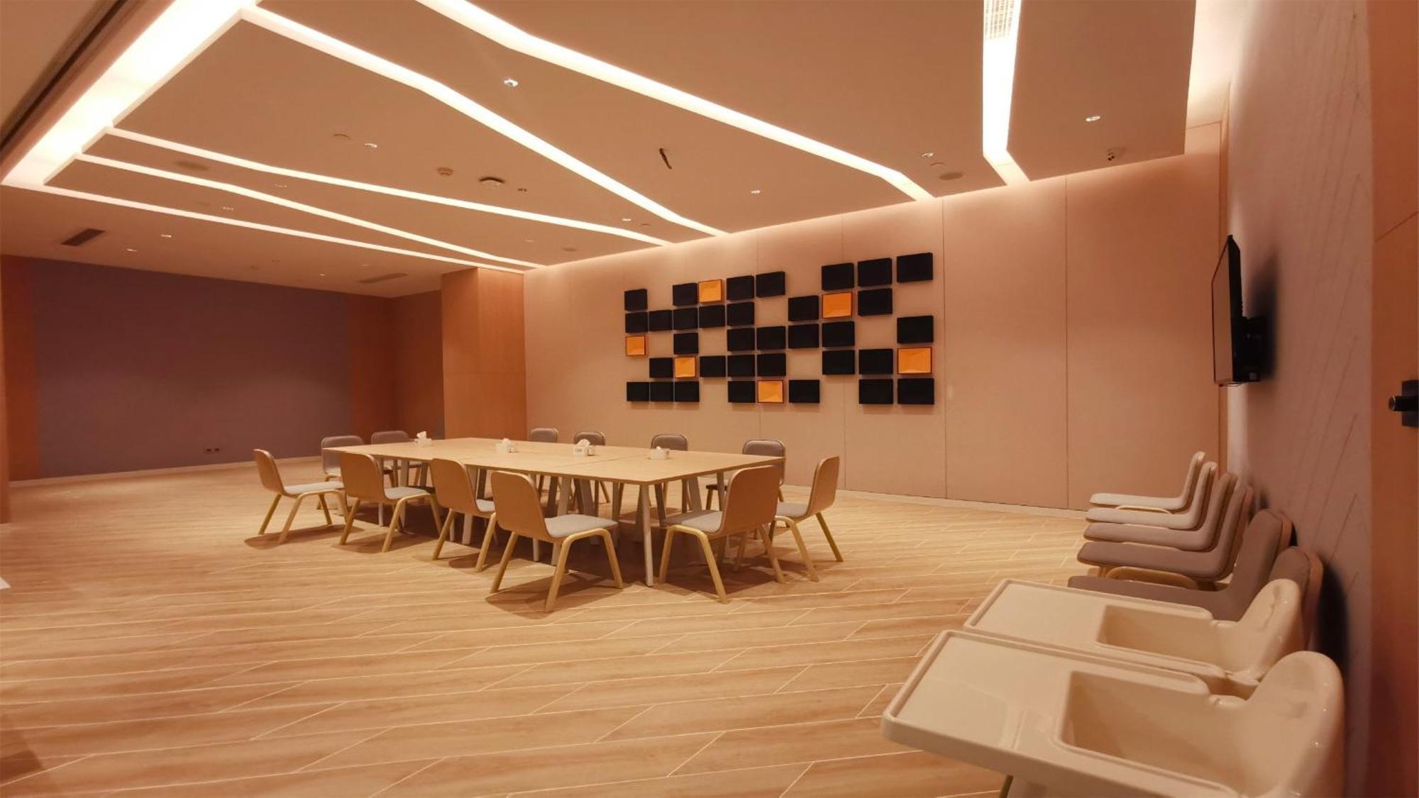 Holiday Inn Express Jiangmen Jianghai By Ihg Exterior foto